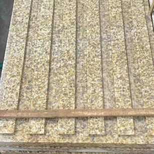 阜新黄金麻盲道 石材盲道