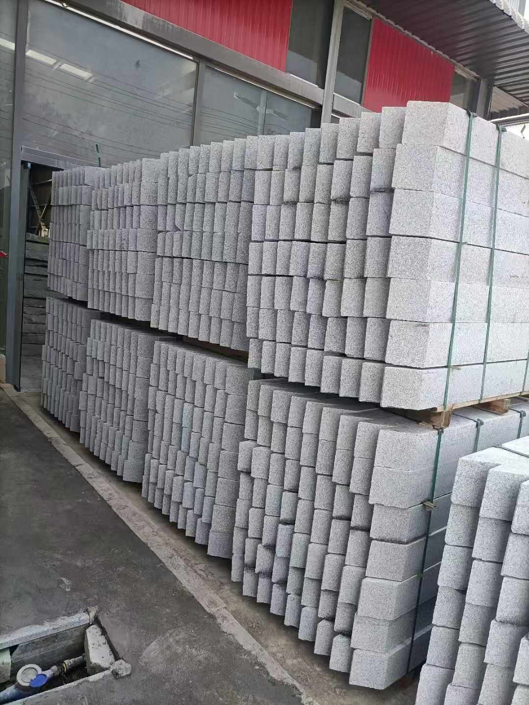 阜新芝麻白树围石 树池