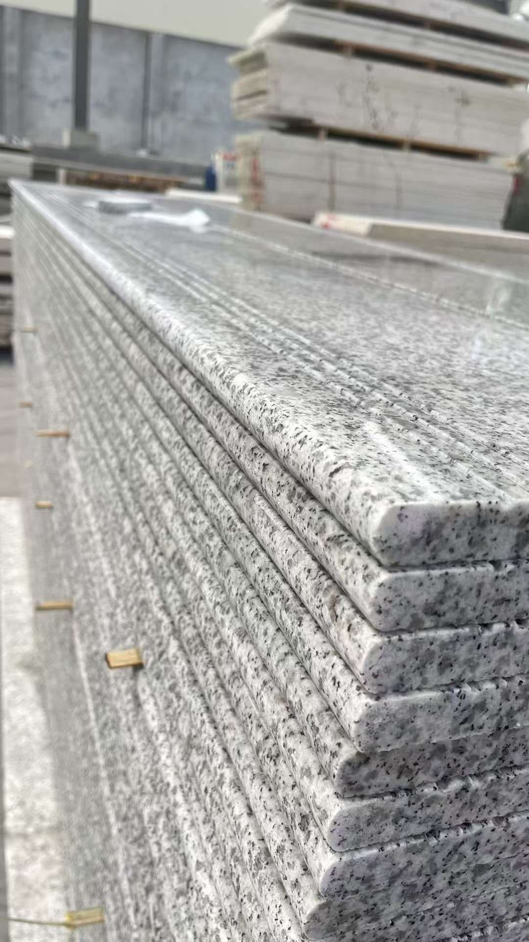 阜新芝麻白楼梯踏步 花岗岩楼梯板材