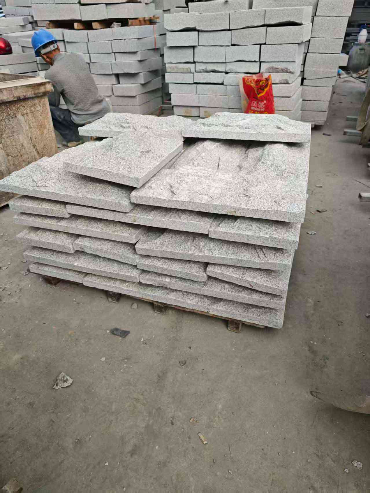 阜新芝麻白蘑菇石，自然面